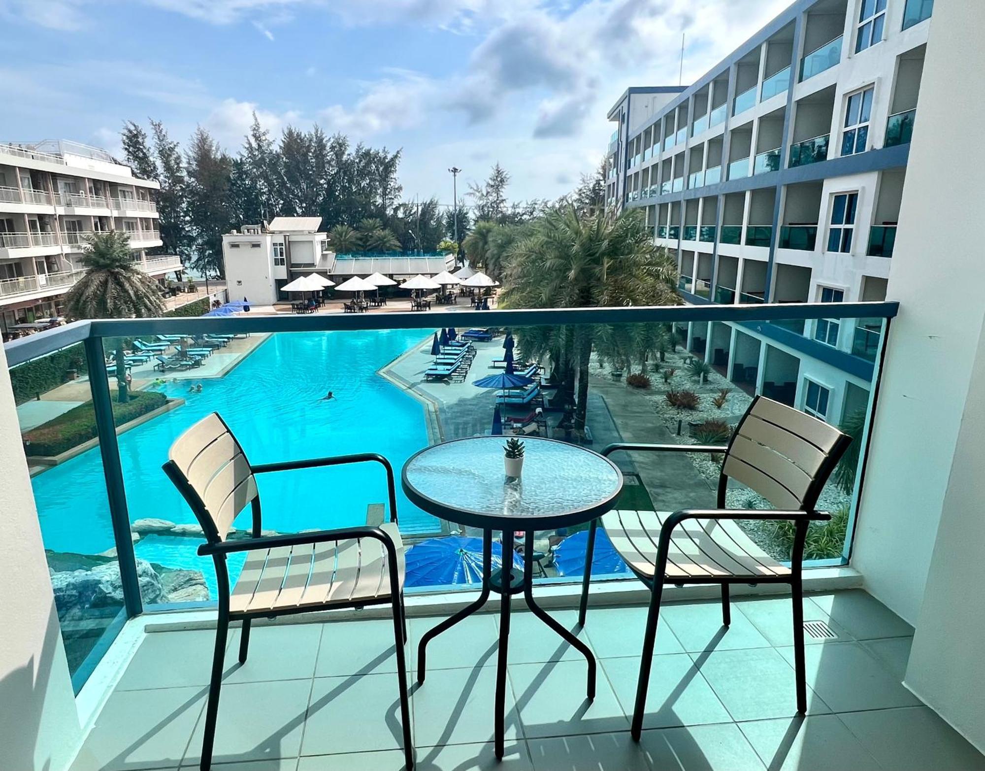 Grandblue Condominium 307 Pool-Seaview Maephim Rayong Mae Phim Buitenkant foto