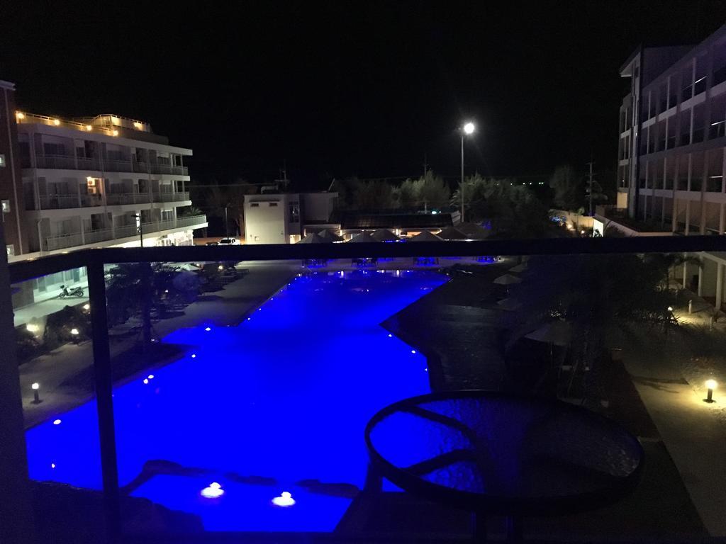 Grandblue Condominium 307 Pool-Seaview Maephim Rayong Mae Phim Buitenkant foto